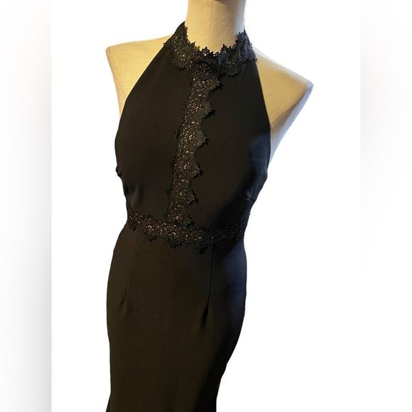 White House Black Market Lace Detail Halter Gown size 4 NWOT - Picture 2 of 12